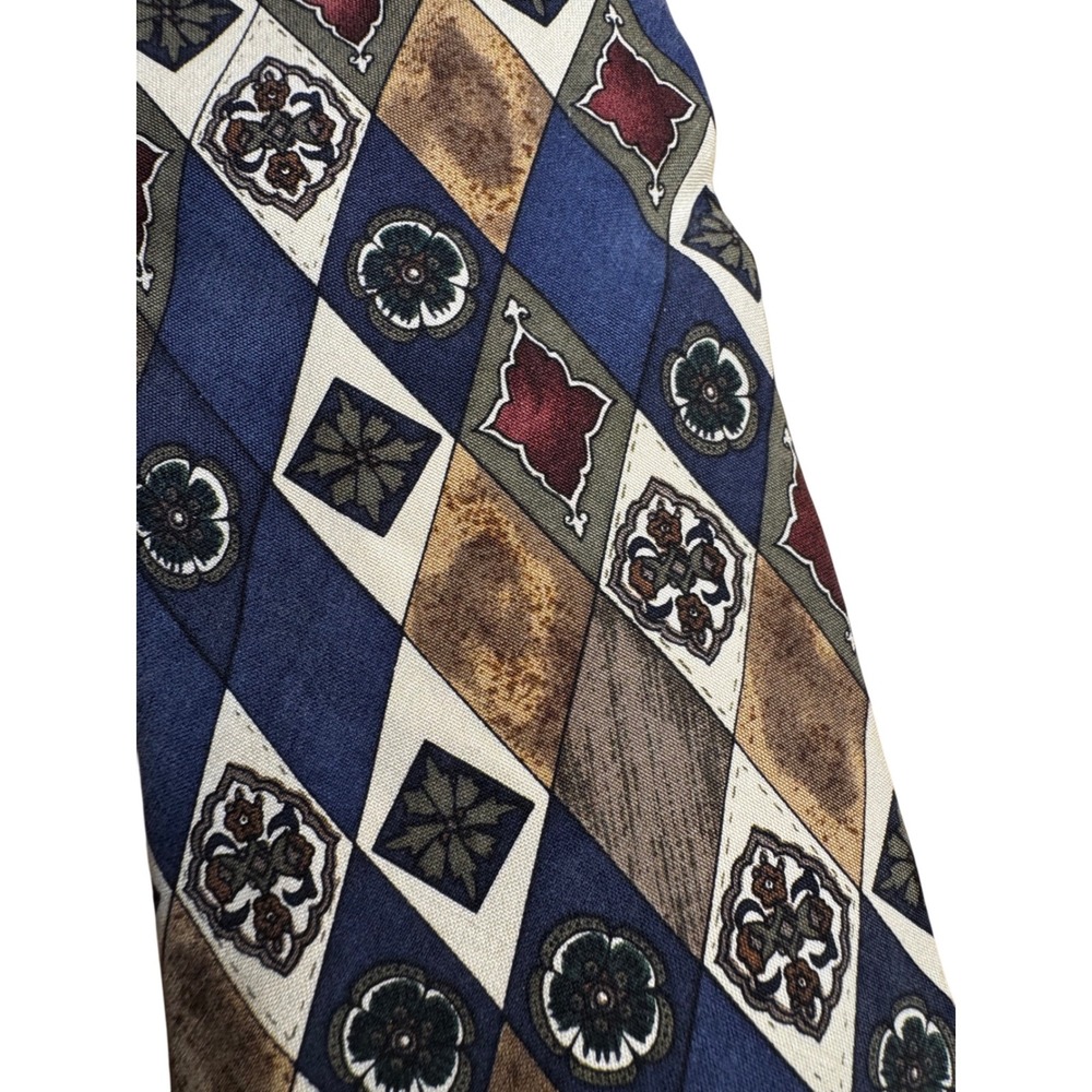 Bass Mens Silk Tie Vintage Navy Blue Tan Geometric Diamond Floral Medallion USA